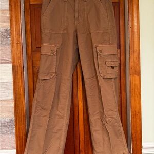 American Eagle Outfitters Women’s Baggy Stretch Cargo Pants